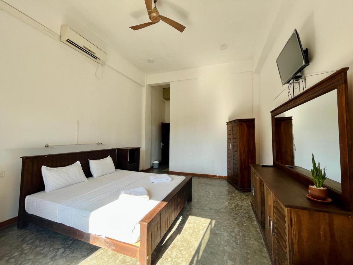 Hotel Rise & Set Arugam Bay Exterior foto