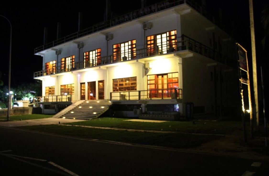 Hotel Rise & Set Arugam Bay Exterior foto
