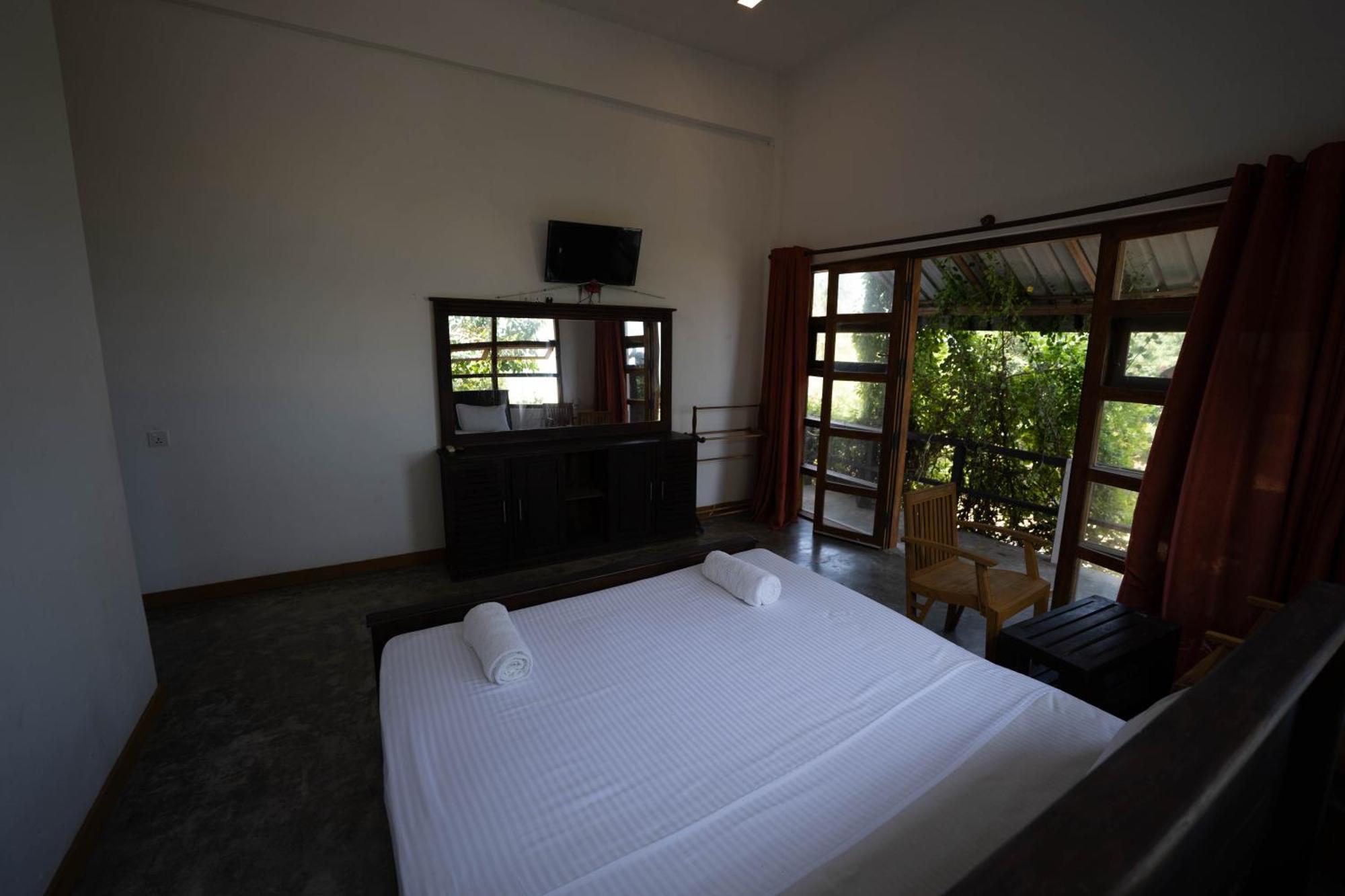 Hotel Rise & Set Arugam Bay Exterior foto
